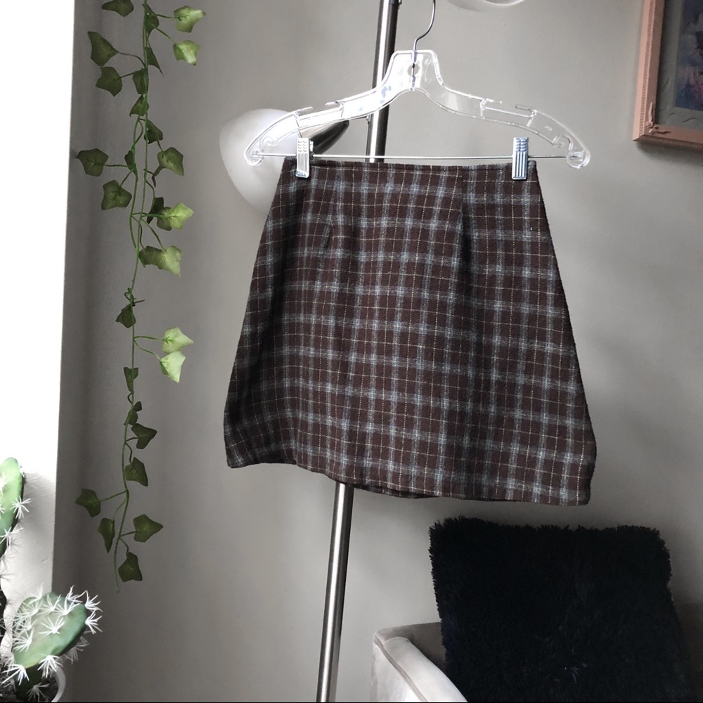 Vintage mini brown plaid skirt